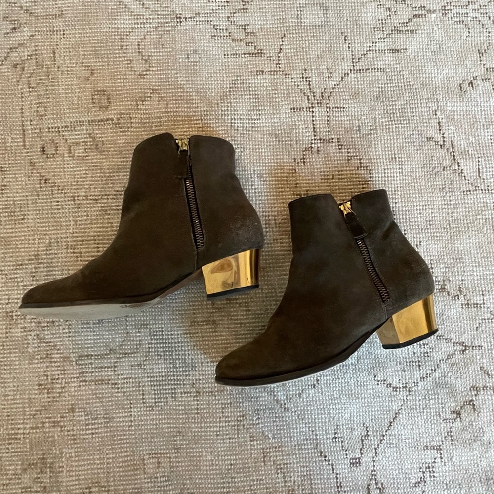 Maje Suede Ankle Boots/Booties Side Zippers with Gold Metal Heel sz 37 (US 6.5)